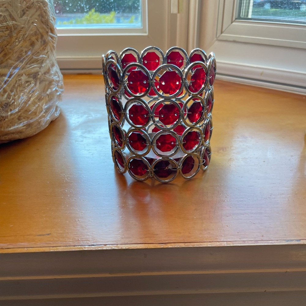 Candle holder
